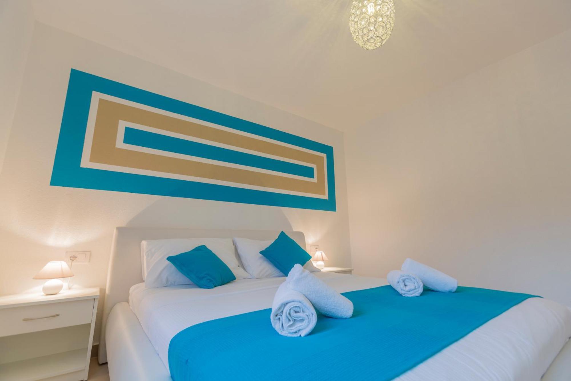 Lux Makarska